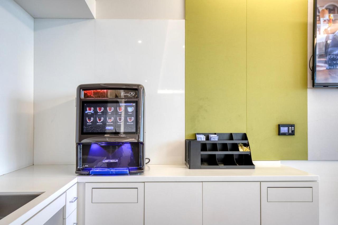 S W Gym Wd By Seaport On D Bos-351 Apartamento
